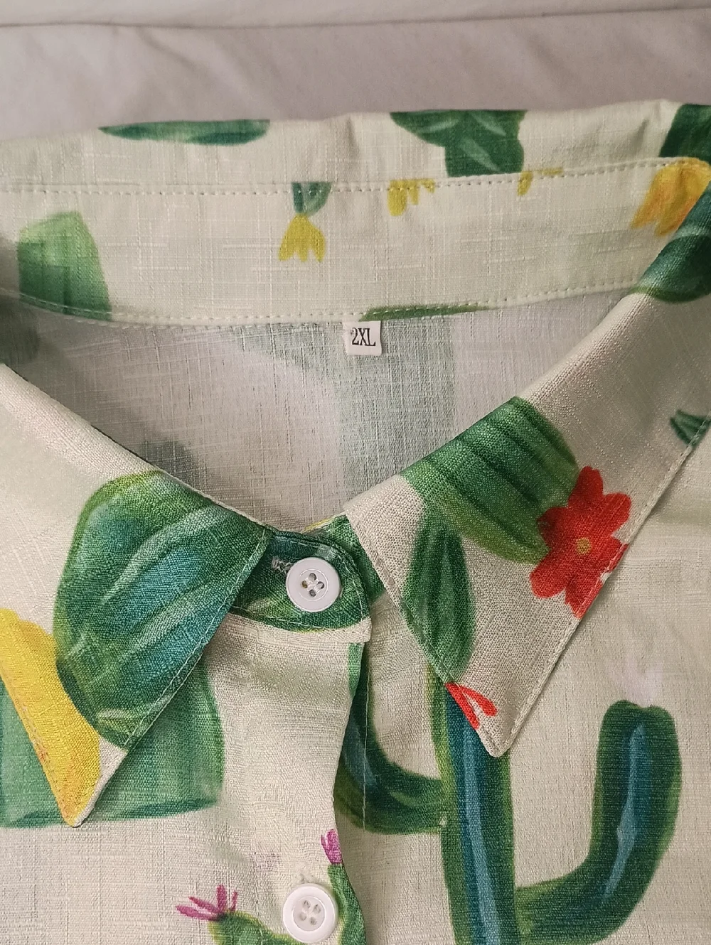 Women’s Size XXL Novelty Cactus Print Button-Down Shirt Western Rodeo - Picture 5 of 9